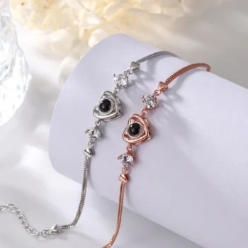 Your Moment - צמיד לבבות מכסף 925 עם התמונה שלכם