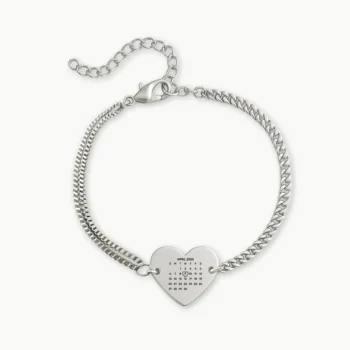 צמיד חריטה לב עדין, תכשיט יוקרתי עם חריטה אישית של תאריך מיוחד