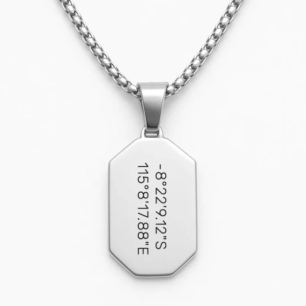 שרשרת מלבנית פלדת אל חלד יוקרתית עם חריטה ייחודית והנצחת מיקום יקר לליבכם