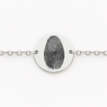 צמיד חריטה עגול עדין, מתנה יוקרתית לאישה עם טביעת אצבע