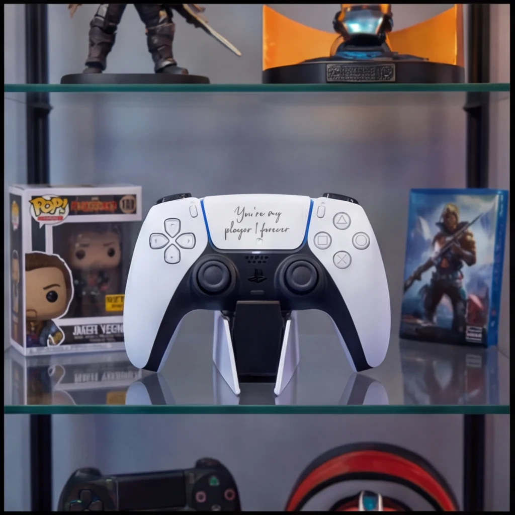 ⁦שלט סוני 5 מתנה ליום האהבה עם חריטה אישית⁩ – תמונה ⁦3⁩