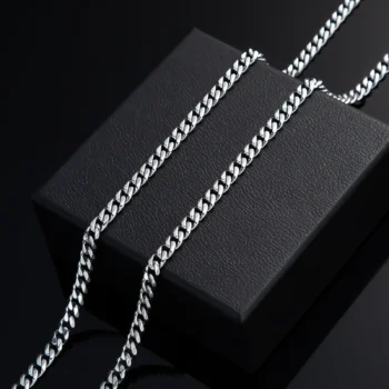 שרשרת מתנה יוקרתית פלדת אל חלד בצבע כסף לגבר